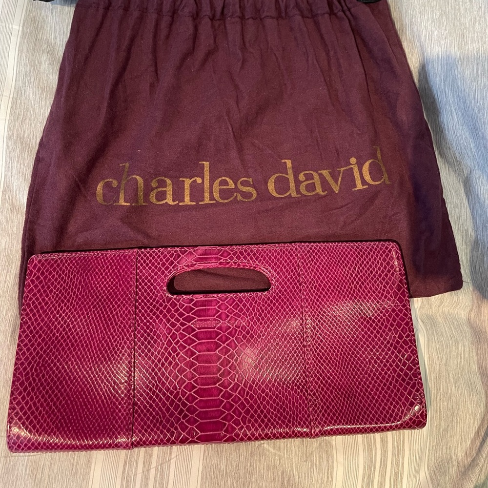 Statement  clutch!